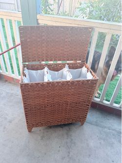 New!laundry hamper 3/1 measurements（H26L25W 13）