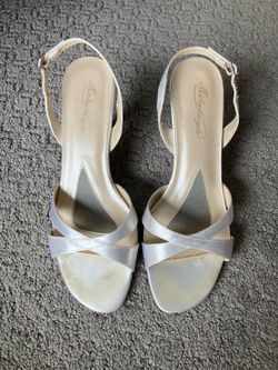 David’s Bridal Michelangelo “AMANDA” Dyeable Strap Heal Women’s Size 9