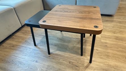 Nesting Tables (Set of 2)