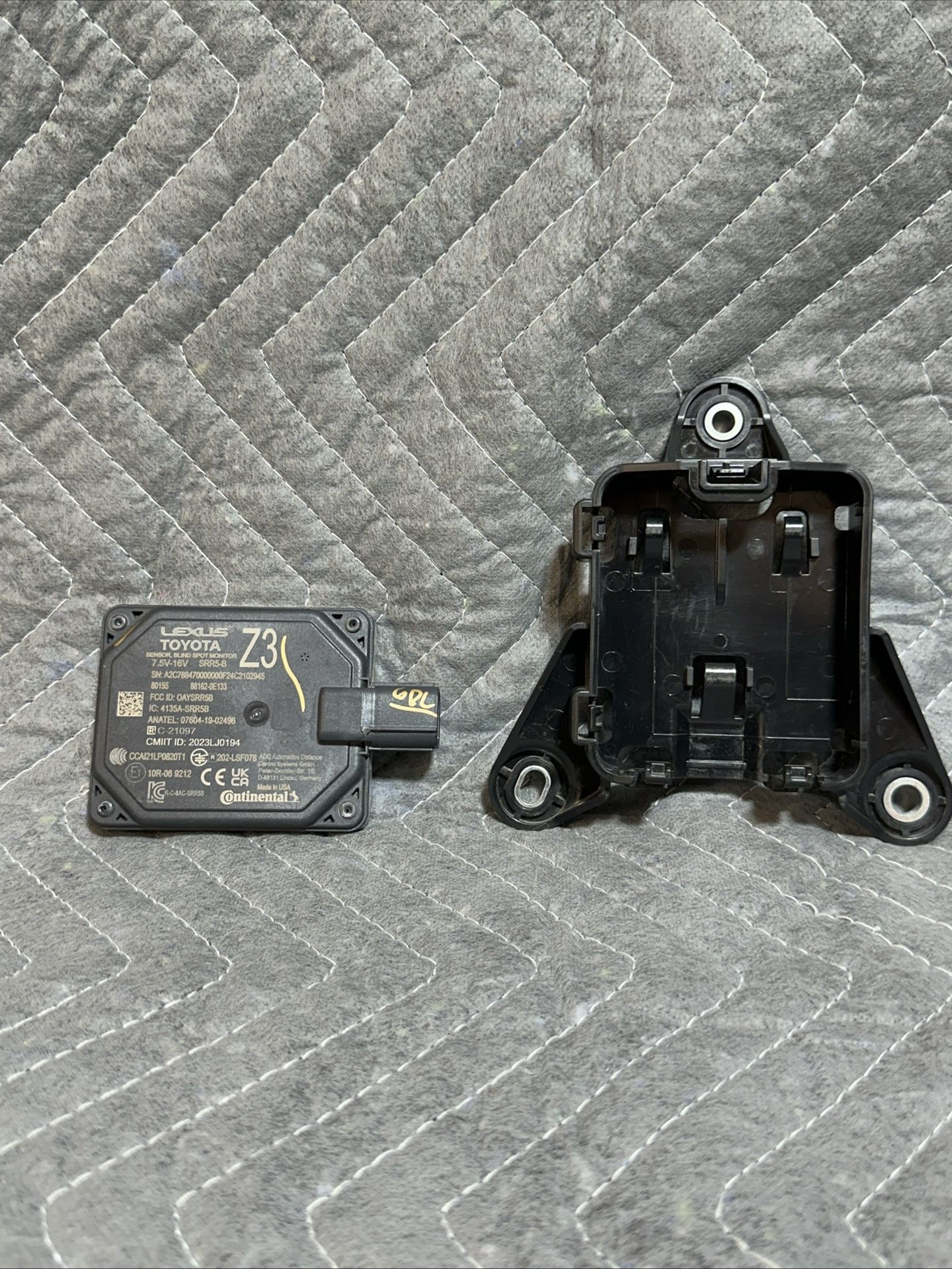2025-2026 LEXUS/toyota BLIND SPOT SENSOR 88162-0E133