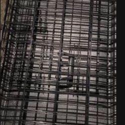 ANIMAL CRATE