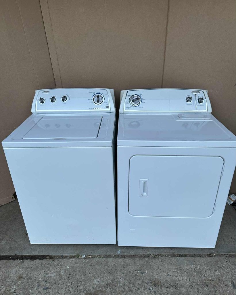 Whirlpool Washer And Gas Dryer
