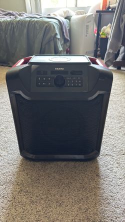 ION Pathfinder 4 with wheels Speaker