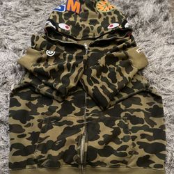 BAPE 1st CAMO SHARK FULL ZIP UP HOODIE (Green)