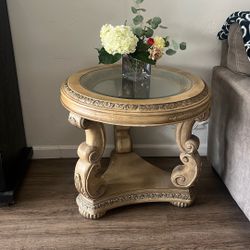 Accent Table