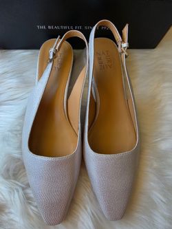 Naturalizer Women's Ginger Snip Toe Dress Slingbacks - Silver Embossed, 10M