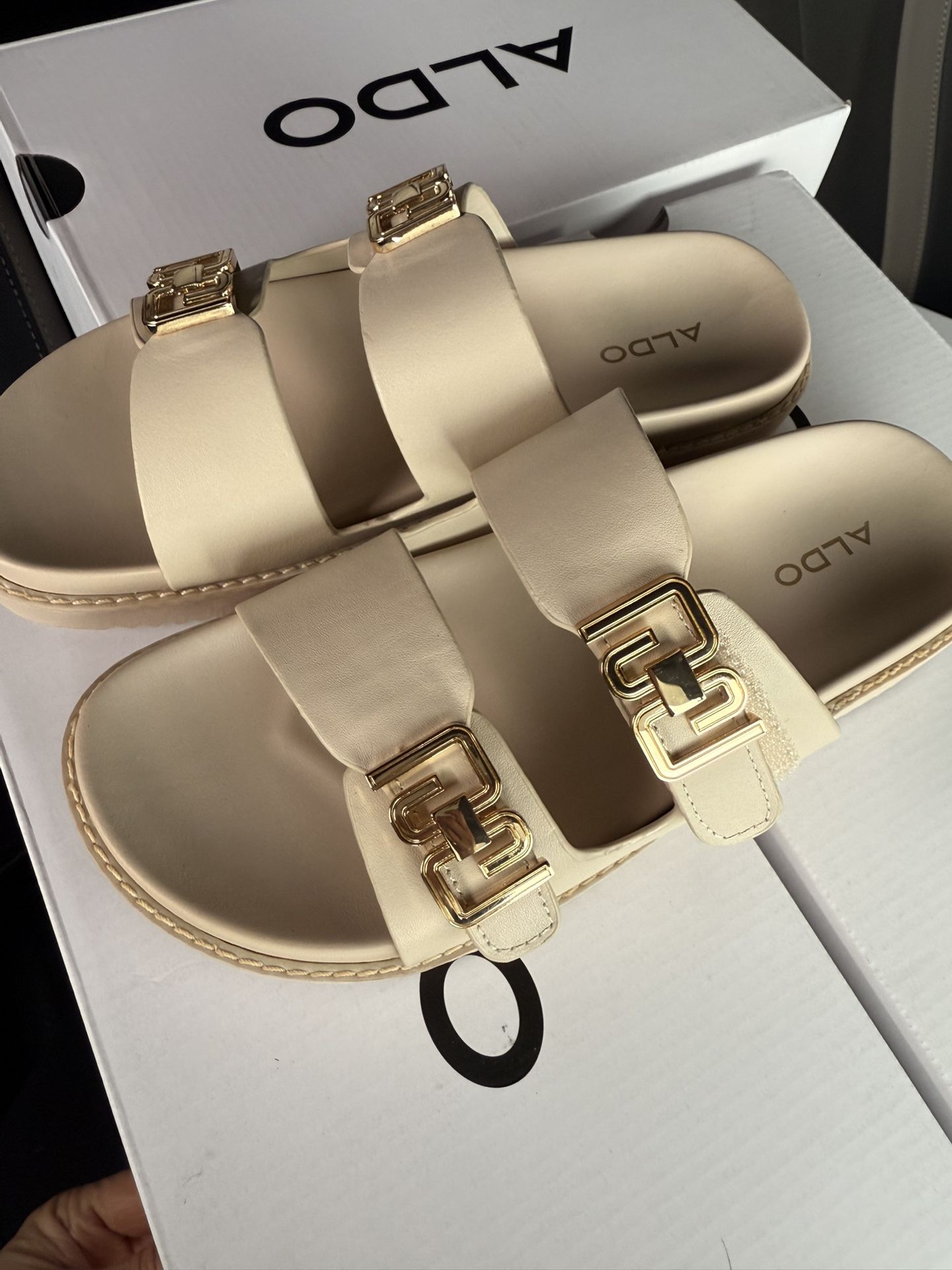 Brand New ALDO women’s Black And Beige Sandals Shoes