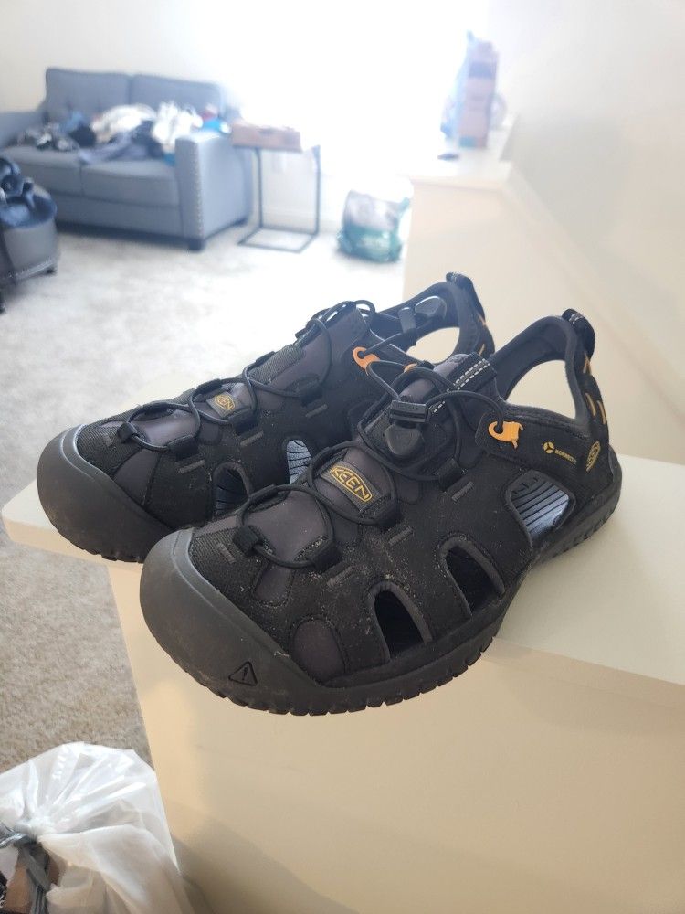 Keen Water Shoes - Size 10