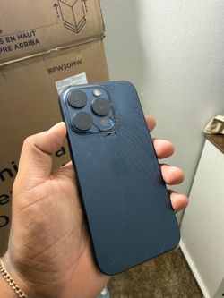 iPhone 15 pro 128gb