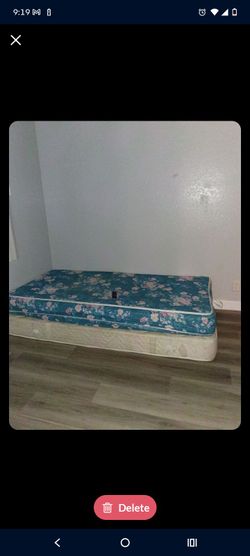 Twin mattress