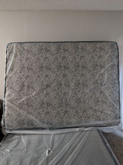 $200 BRAND NEW Queen Mattress - STILL IN FACTORY PLASTIC Queen Premium Comfort with Metal Frame