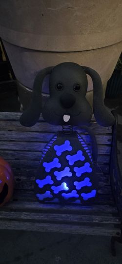 Solar Garden Dog