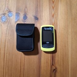 Great Izzo Swami 6000I Handheld Golf GPS Water-Resistant Color Display with case