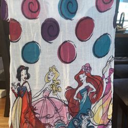 Disney 🧣 Scarf 