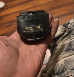 Nikon  NIKKOR 35mm lens