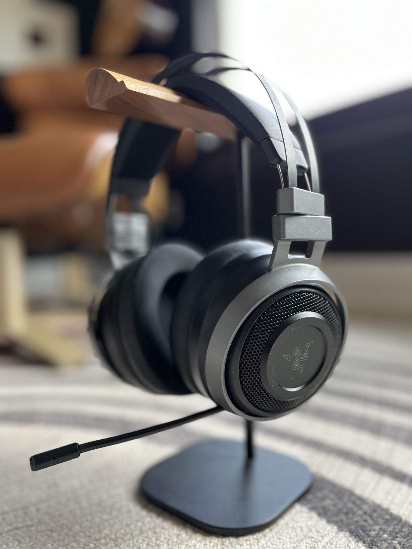 Headphones - Razer Nari Ultimate 