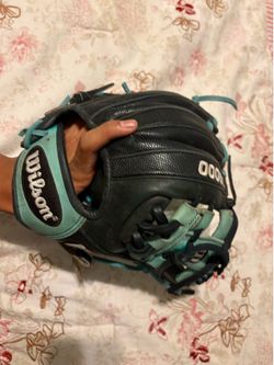 USED Wilson A200 Pro-Stock RC22 11.5” R.Cano