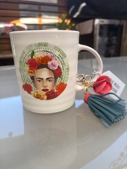 Large Iconic Frida Khalo Coffee Mug with a Key chain “New” 2 available , price is for each