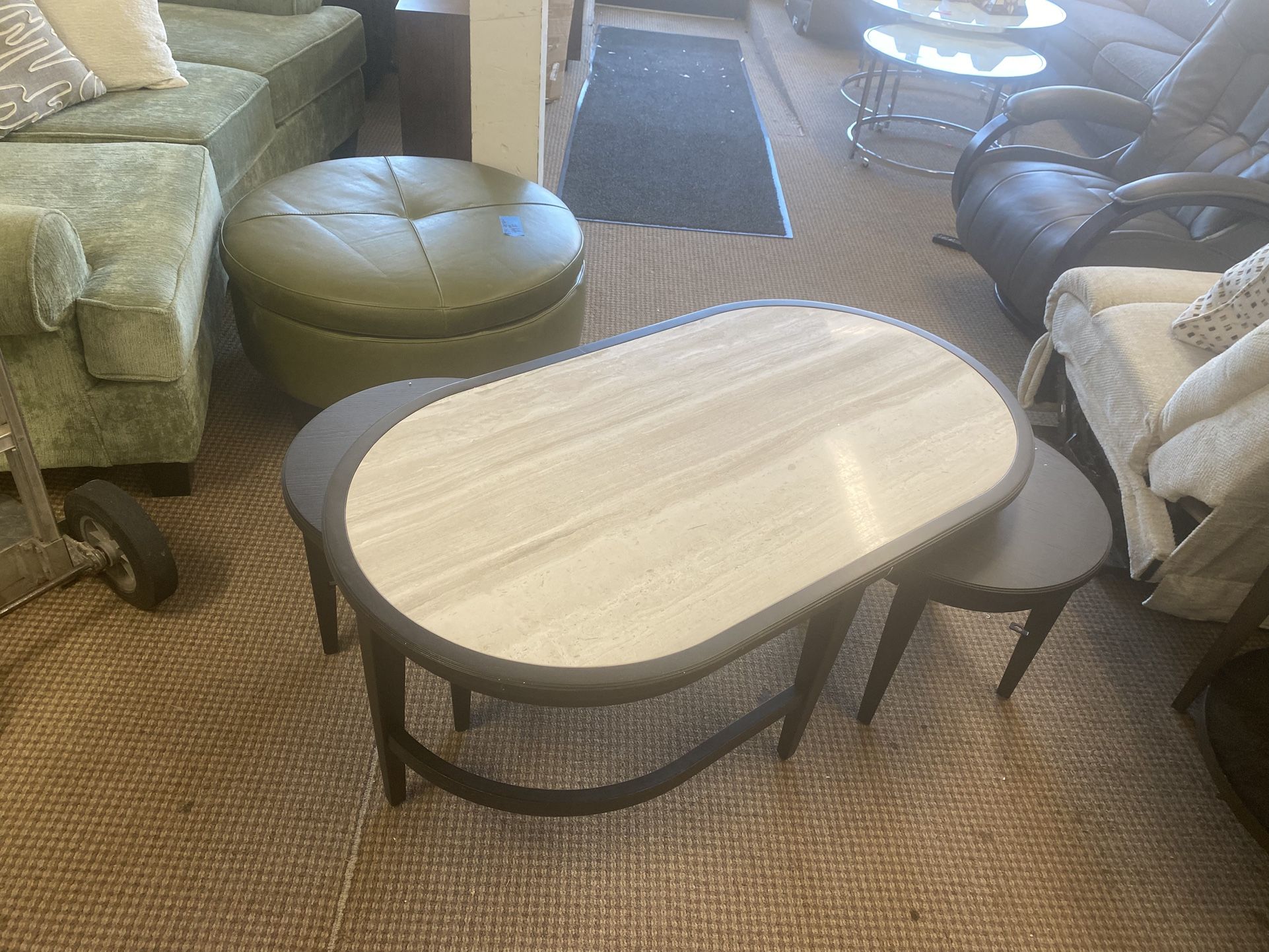 BEAUTIFUL NESTING COFFEE TABLE