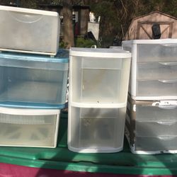 Seven arts and crafts storage drawers everything for $35