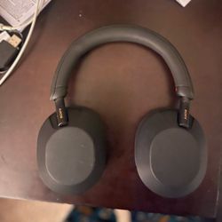 Sony XM5