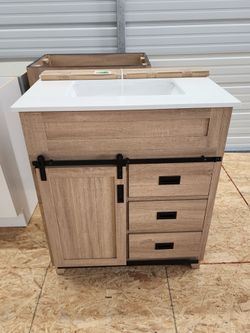 BRAND NEW Morriston 30-in Light Natural Oak Single Sink Bathroom Vanity