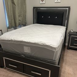 Full Size Bedroom Set With LED Lights