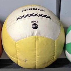 8  LB.  PRO MAX WALL B
 :  4lb.  6lb.  10lb.  12lb.  14lb.  MEDICINE  BALL  AVAILABLE &  20lb.  25lb.  30lb.  SLAM  BALLS  °•°  ALSO AVAILABLE 