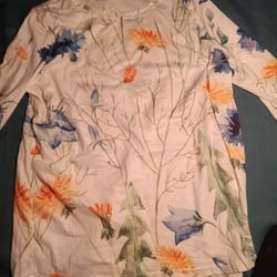 White Floral 3/4 Sleeve Blouse