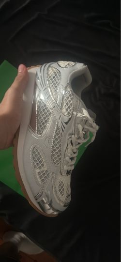 Silver Bottegas size 9