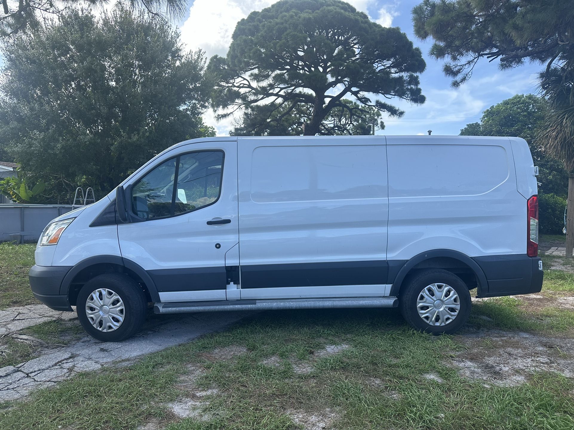 Local Pickup And Delivery Service