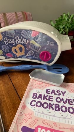 Easy bake oven (used 2 two times)