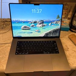 M1 Max 16” MacBook Pro 1Tb 32 Ram