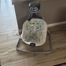 Graco Baby Swing 