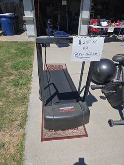 Treadmill- Pro form