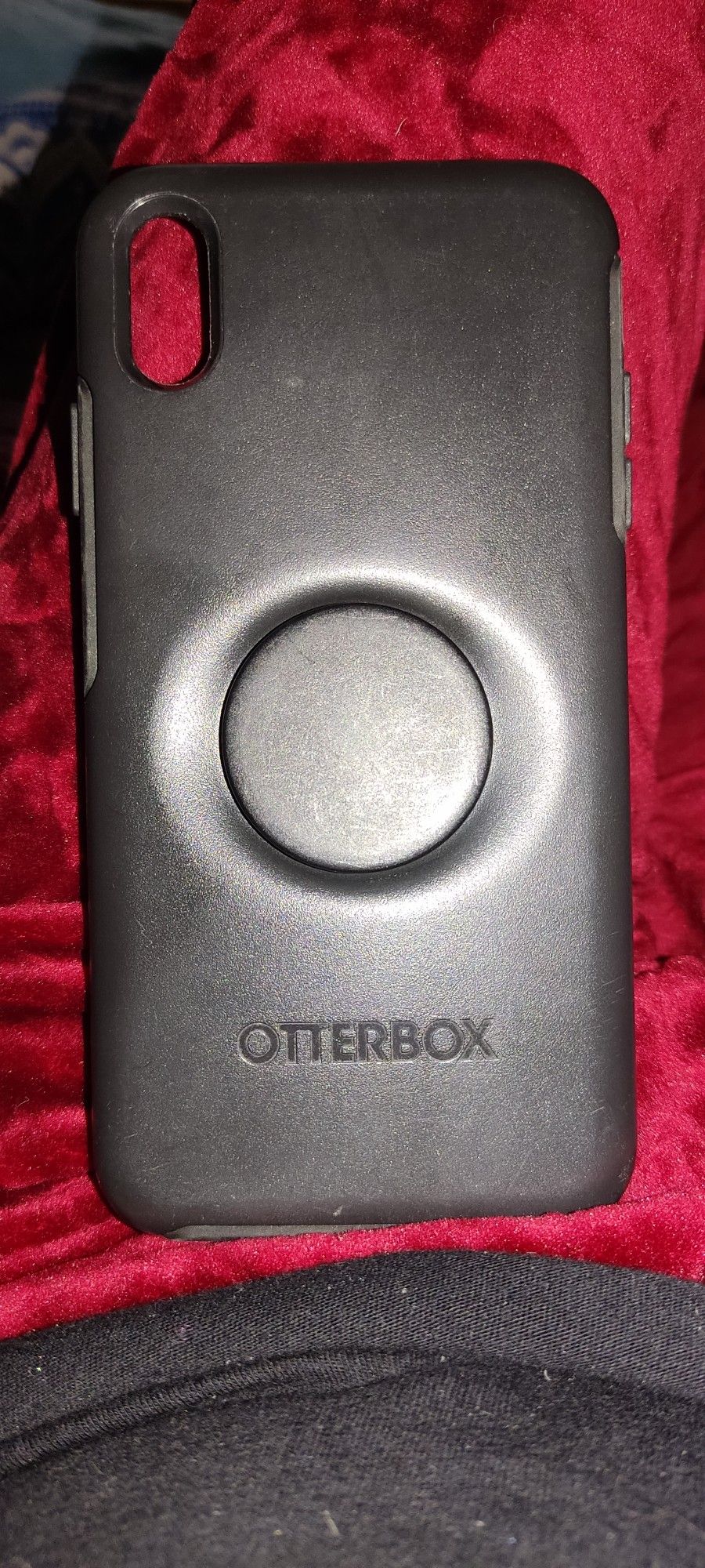 $25 OTTER + POP BLACK SYMMETRY SERIES CASE