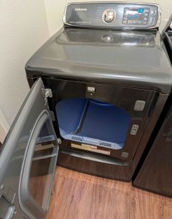 Samsung Washer and Electric Dryer Matching Set
