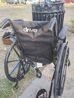 Drive wheelchair