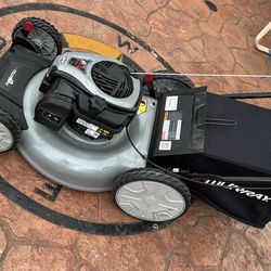 Murray 21 in. 140 cc Briggs and Stratton Walk Behind Gas Push Lawn Mower with Height Adjustment and with Mulch Bag