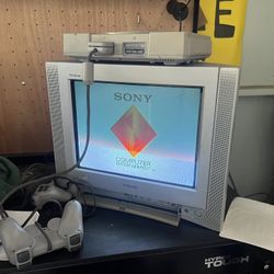 Sony PS1 SCPH-9001 - 2 Dual Shock Controllers - Memory Card - ALL CABLES