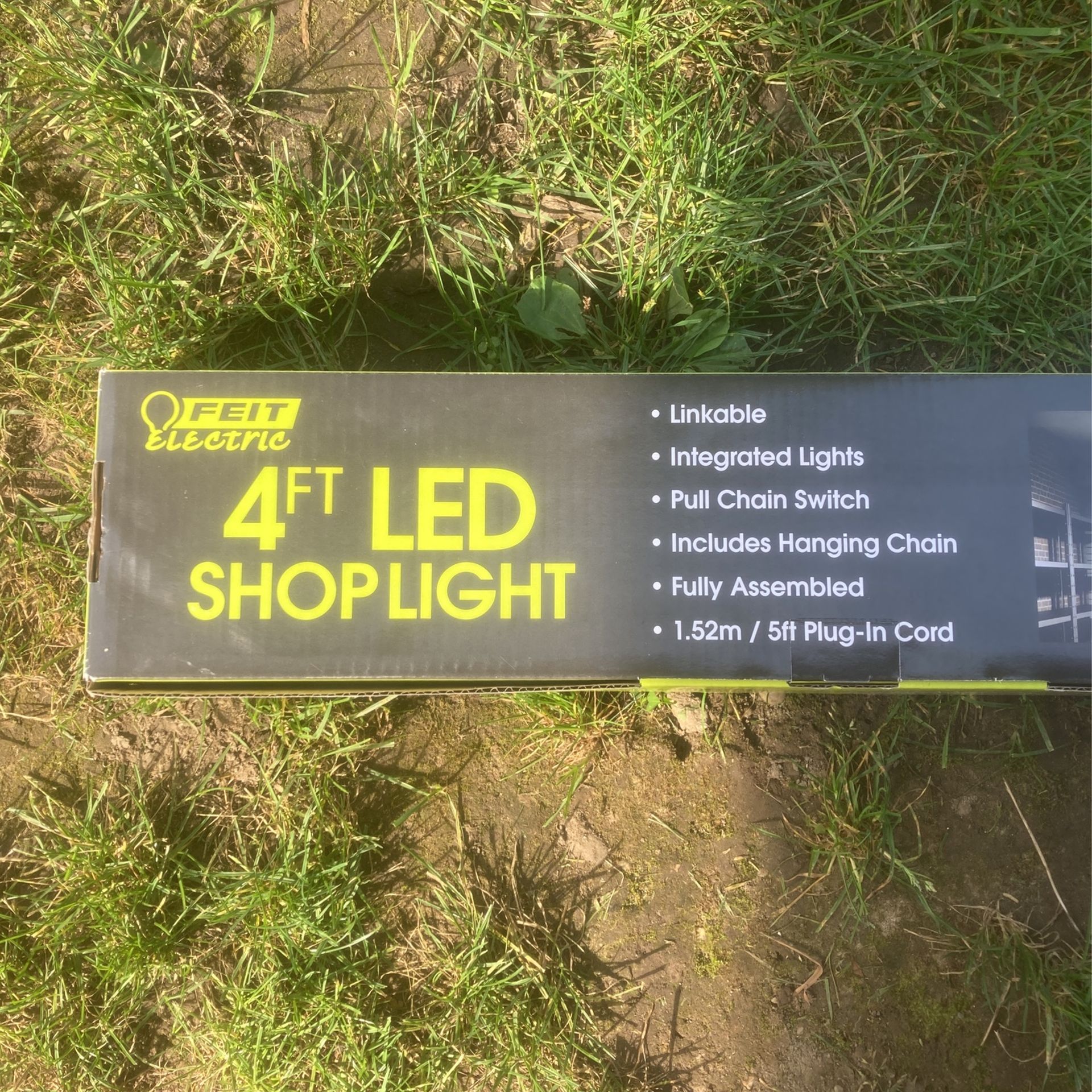 4ft Shop Light