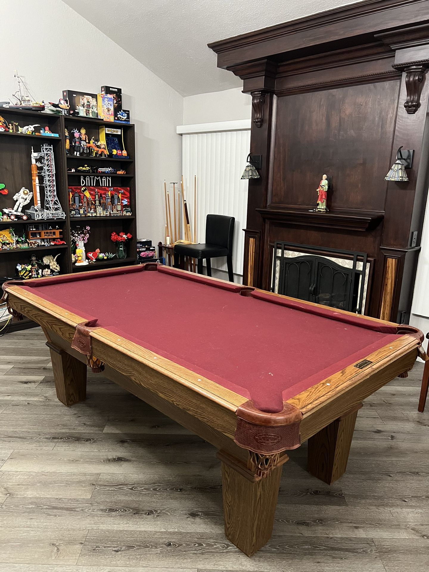 OlHausen Pool Table + Cue set