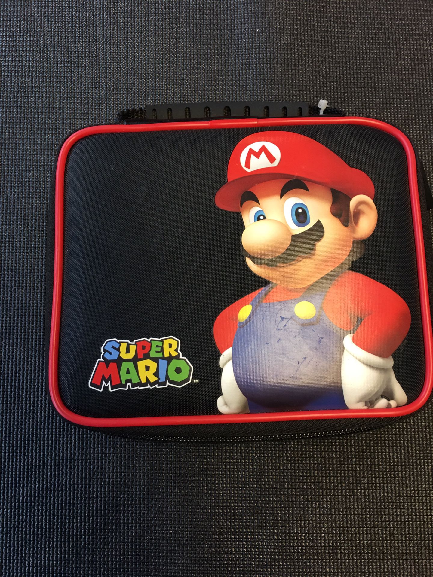 NINTENDO 3ds XL Super Mario Edition