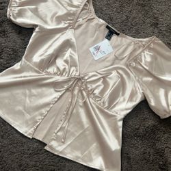 $8 Silky Woman Blouse L