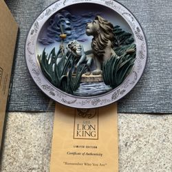 Disney Lion King 3D Plate great condition