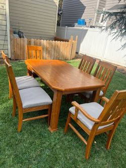 Dining Table Set – Table + 6 Chairs