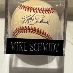 Mike Schmidt Signed Baseball 