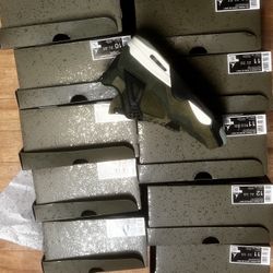 Air Jordan 4 Olive's Green