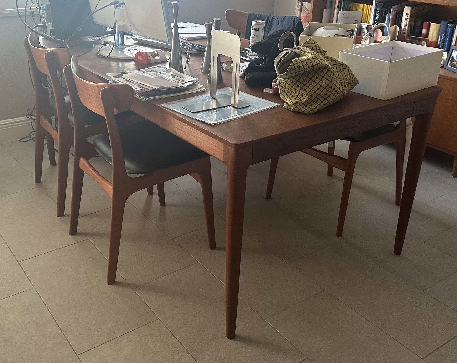 Mid Century Dinning Extendable Table For 6