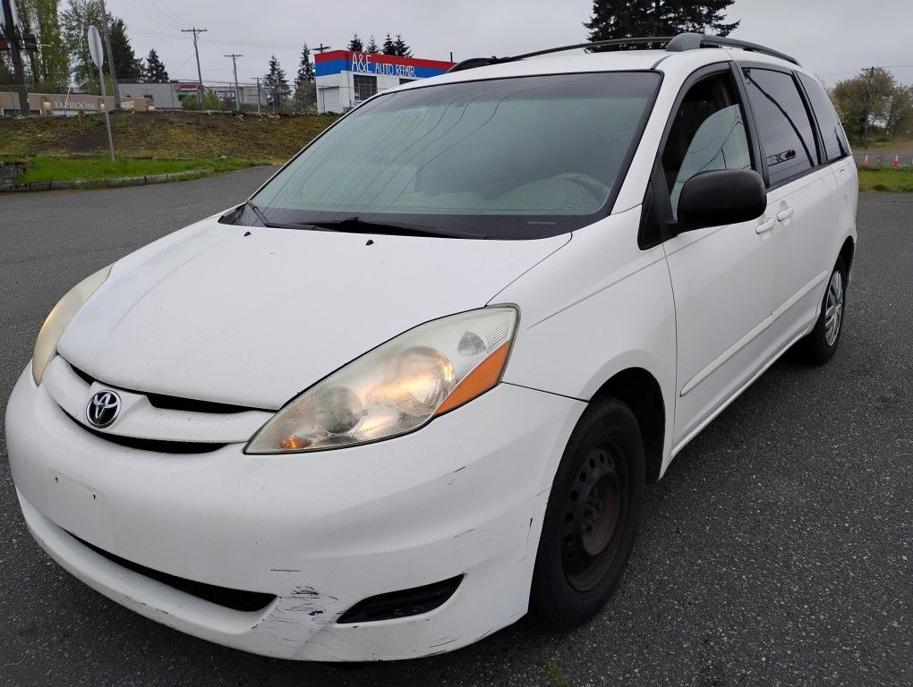 Toyota sienna 2006